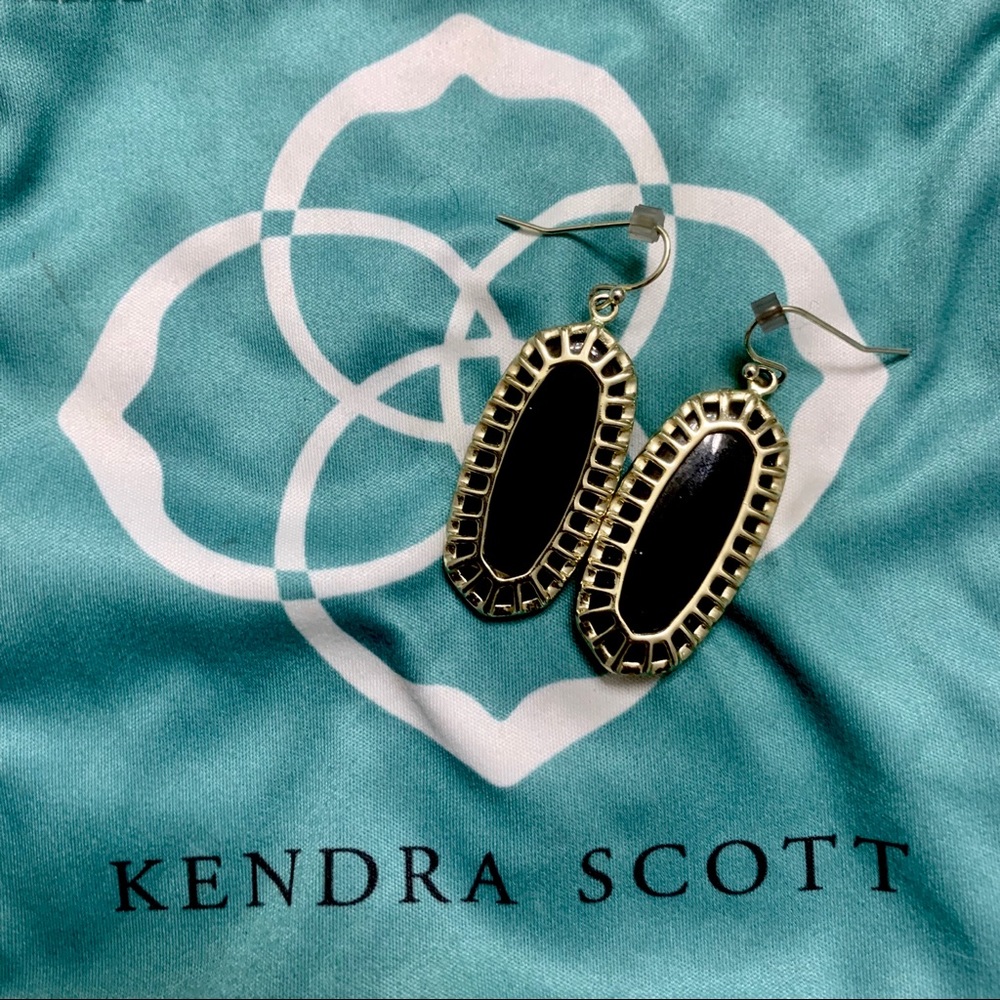 Black Kendra Scott earrings